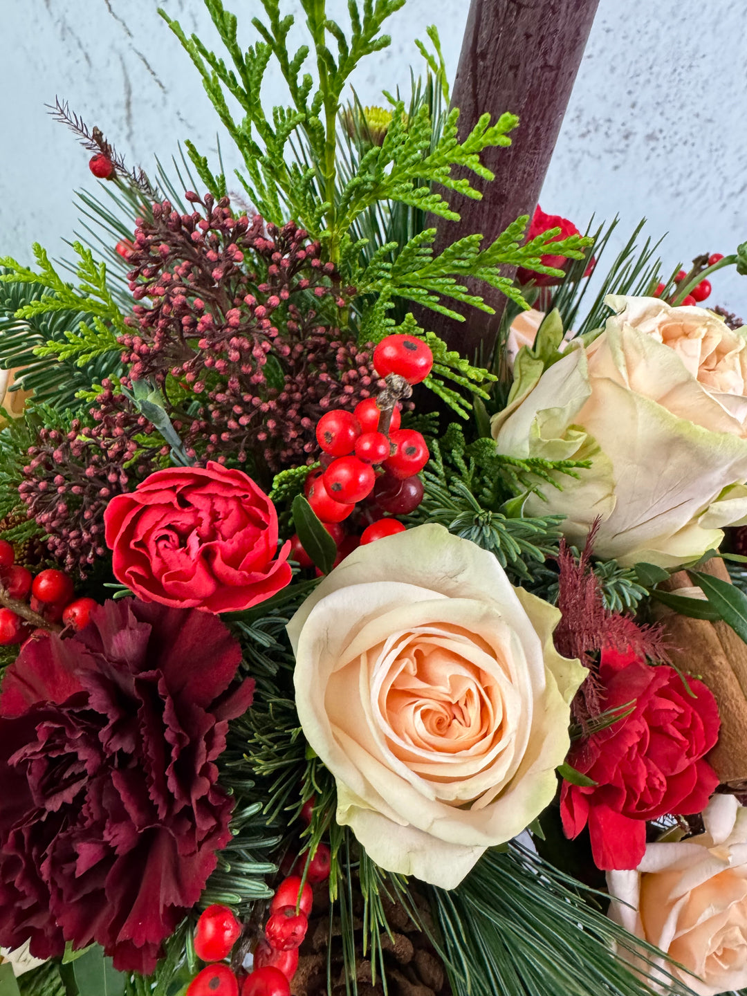 Cosy Christmas Table Arrangement