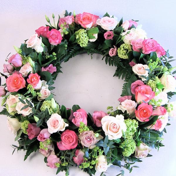Exquisite Rose Wreath